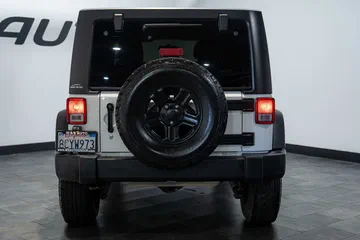 2018 Jeep Wrangler JK Sport thumbnail