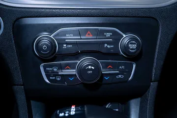 2023 Dodge Charger SXT thumbnail
