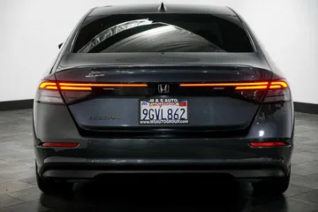 2023 Honda Accord EX thumbnail