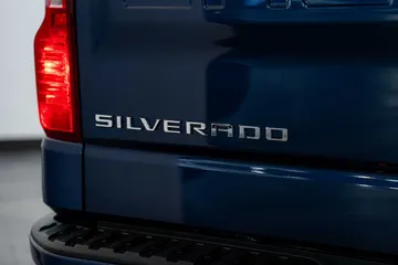 2023 Chevrolet Silverado Custom thumbnail