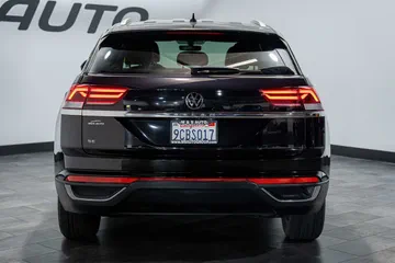 2022 Volkswagen Atlas SE thumbnail