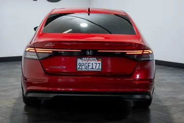 2023 Honda Accord EX thumbnail