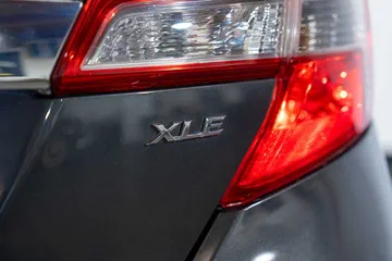2012 Toyota Camry XLE thumbnail