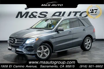 2017 Mercedes-Benz GLE 350 4MATIC thumbnail